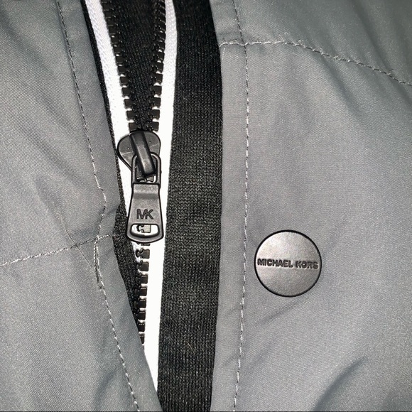 MICHAEL KORS puffer layered jacket with hoodie - Picture 2 of 15